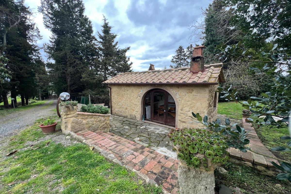 Podere Mona Pomarance Kültér fotó