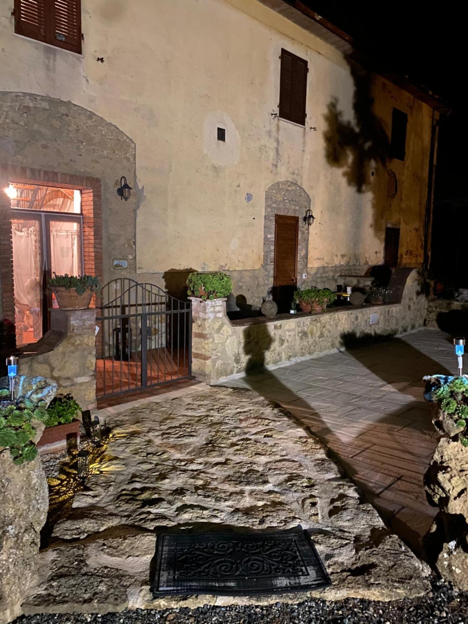 Podere Mona Pomarance Kültér fotó